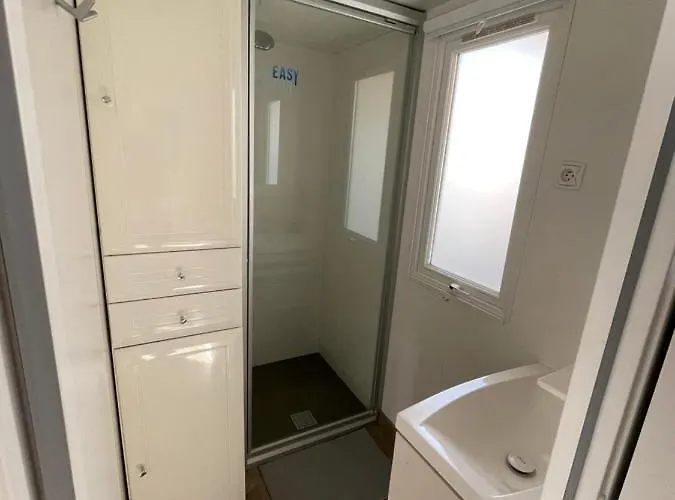 Mobilhome Fabuleux - Piscine Et - 4 Etoiles * ヴィア