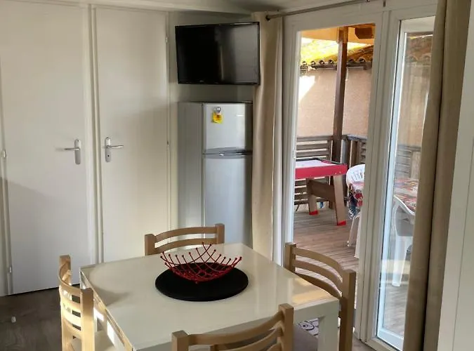 キャンプ場 Mobilhome Fabuleux - Piscine Et - 4 Etoiles *