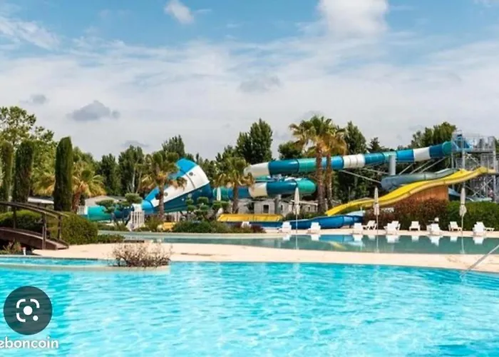 キャンプ場 Mobilhome Fabuleux - Piscine Et - 4 Etoiles ヴィア